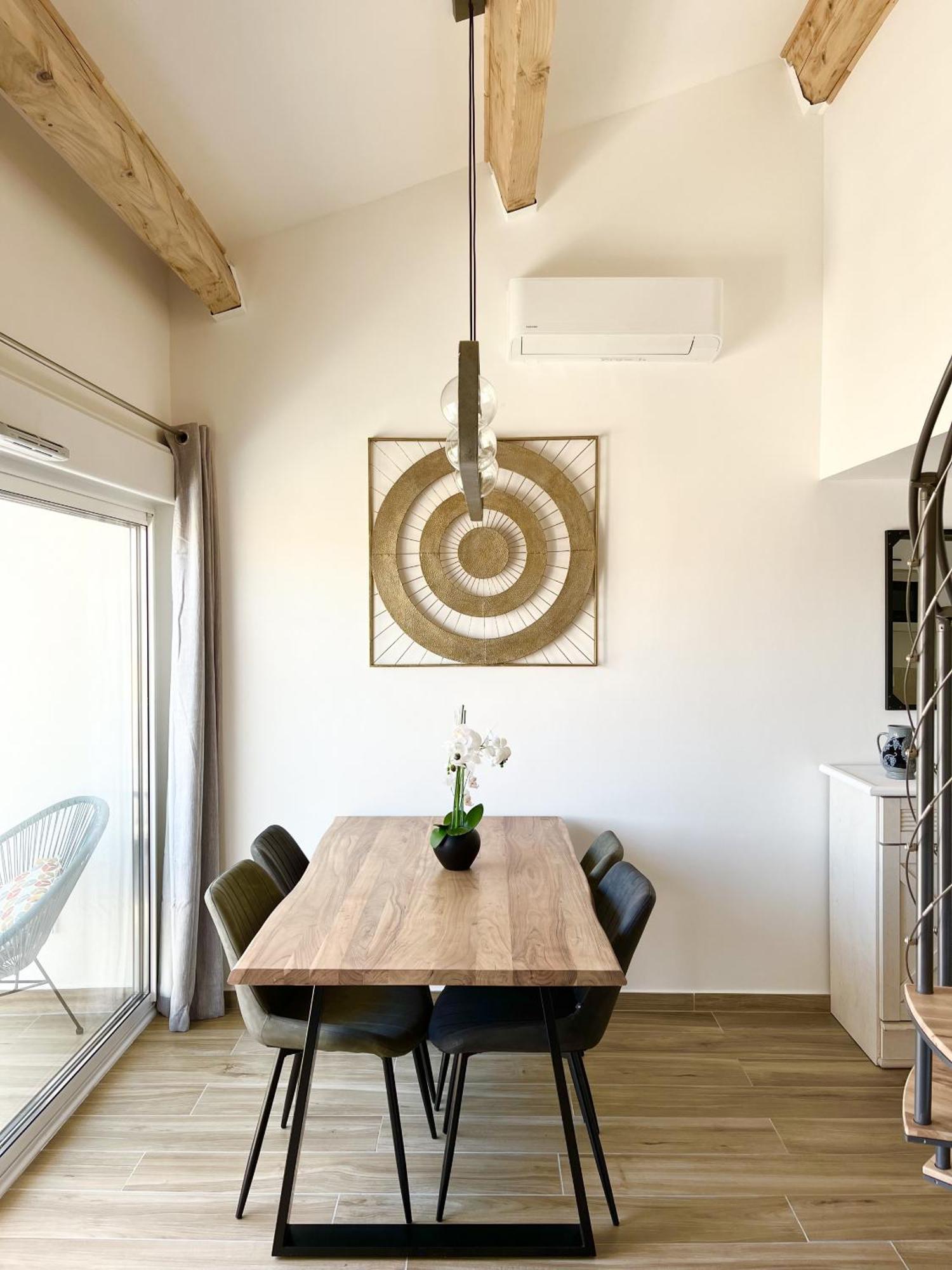 Duplex Centre Ville - 50M De La Plage - Clim - Garage - Netflix Le Grau-du-Roi Rum bild